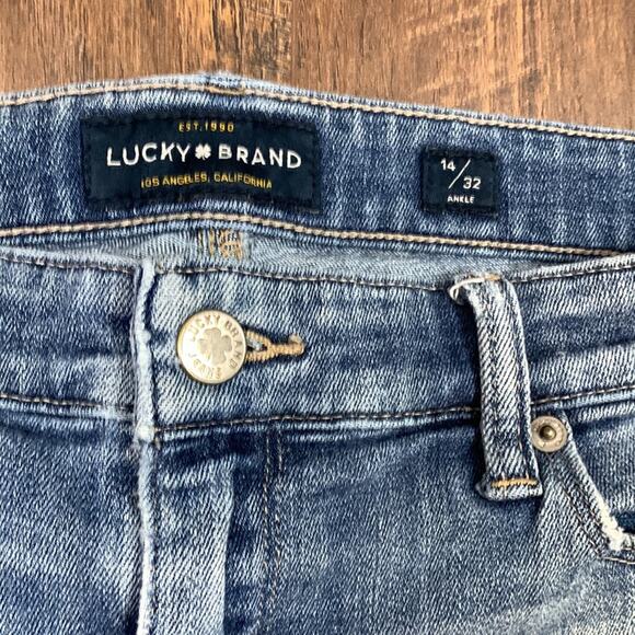 Lucky Brand Sweet Straight Ankle Distressed Jeans - Picture 2 of 5